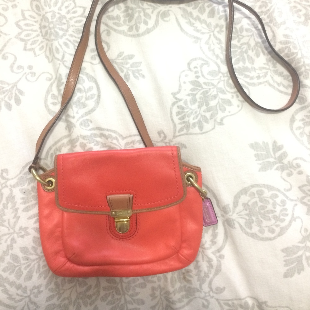 LIKE NEW Coach Crossbody Bag